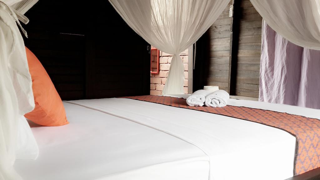 Mosaix Gili Bungalows Гили Траванган Экстерьер фото